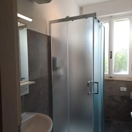 Vistamare アパート チェチナ